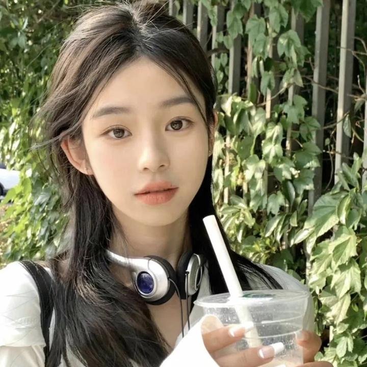 殷雪梅